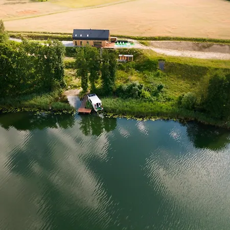 Ostoja Skarlin Willa Mikolajki (Nowe Miasto)